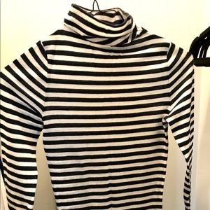 Club Monaco Soft Knit Mock Neck Long Sleeve